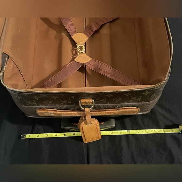 Authentic Louis Vuitton Rolling Suitcase - Picture 13 of 16